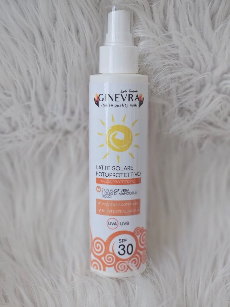 Latte Solare Fotoprotettivo SPF30